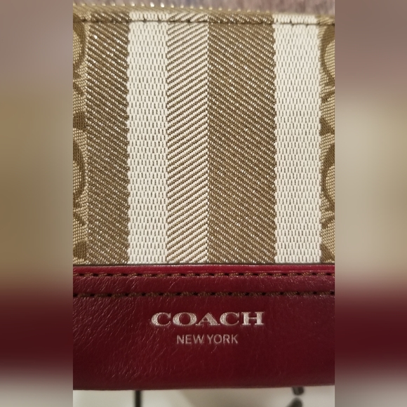 COACH Legacy Signature Striped Full Size Wallet - Picture 4 of 7